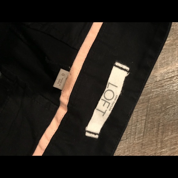 LOFT SHORTS BUNDLE - Picture 7 of 7